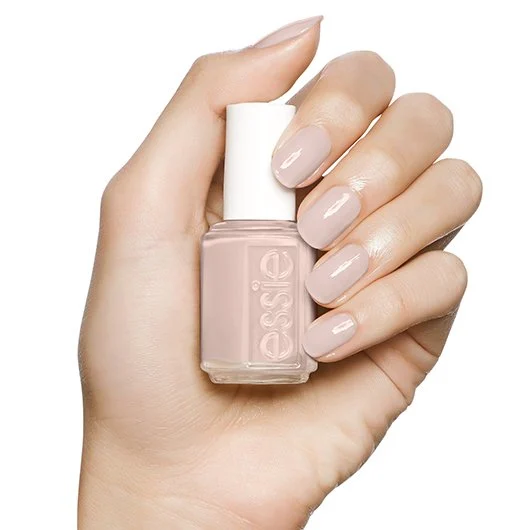 essie-enamel-ballet-slippers-on-hand-1