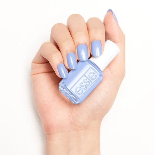 essie-enamel-bikini-so-teeny-hand-1-530
