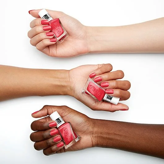 essie-gel-couture-2-0-sizzling-hot-00000030143463-av46-eu