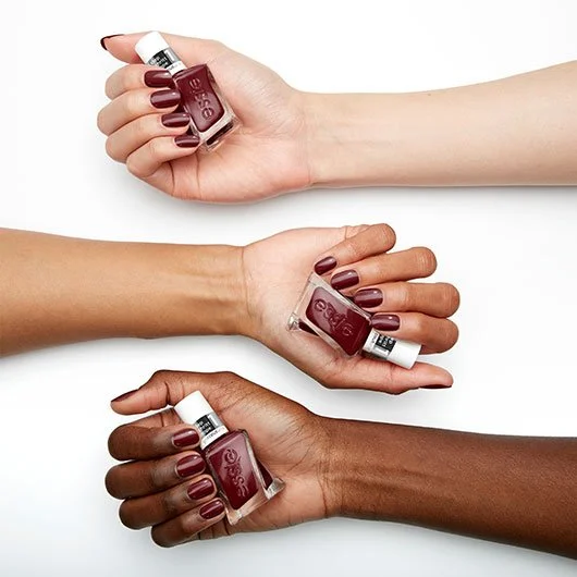 essie-gel-couture-2-0-spiked-with-style-00000030138575-av46-eu